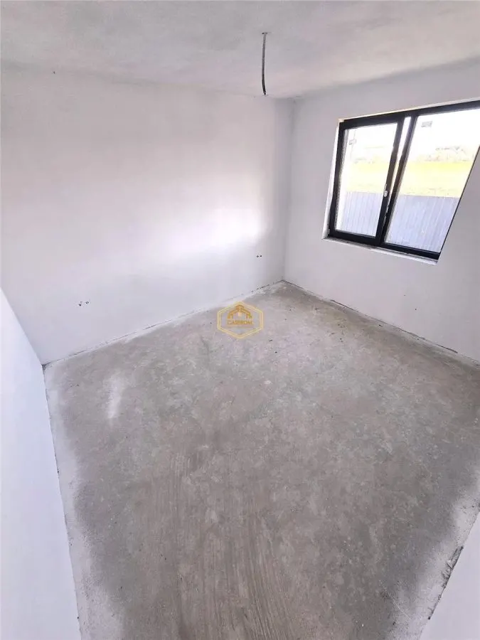 Casa Noua 4 camere si teren 465 m² | Odoreu - foto 11