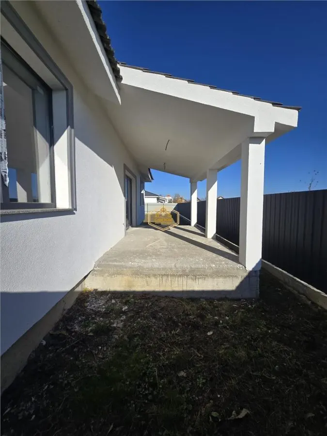 Casa Noua 4 camere si teren 465 m² | Odoreu - foto 22