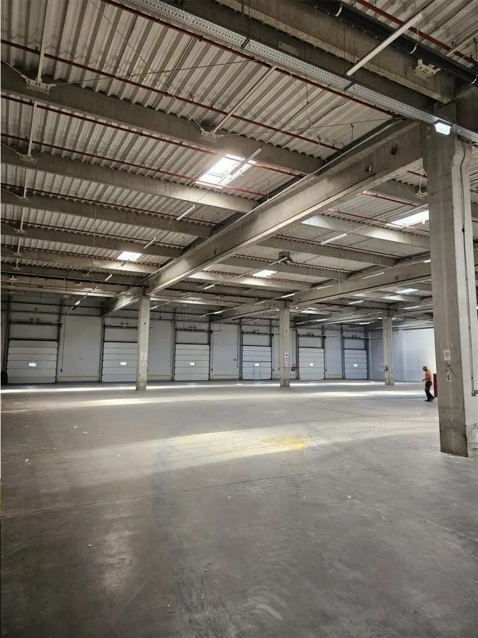 Spatiu Industrial - 2600 mp - Depozitare - Distributie - foto 3