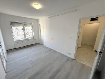 Apartament eficient, 3 camere, complet renovat - Satu Mare