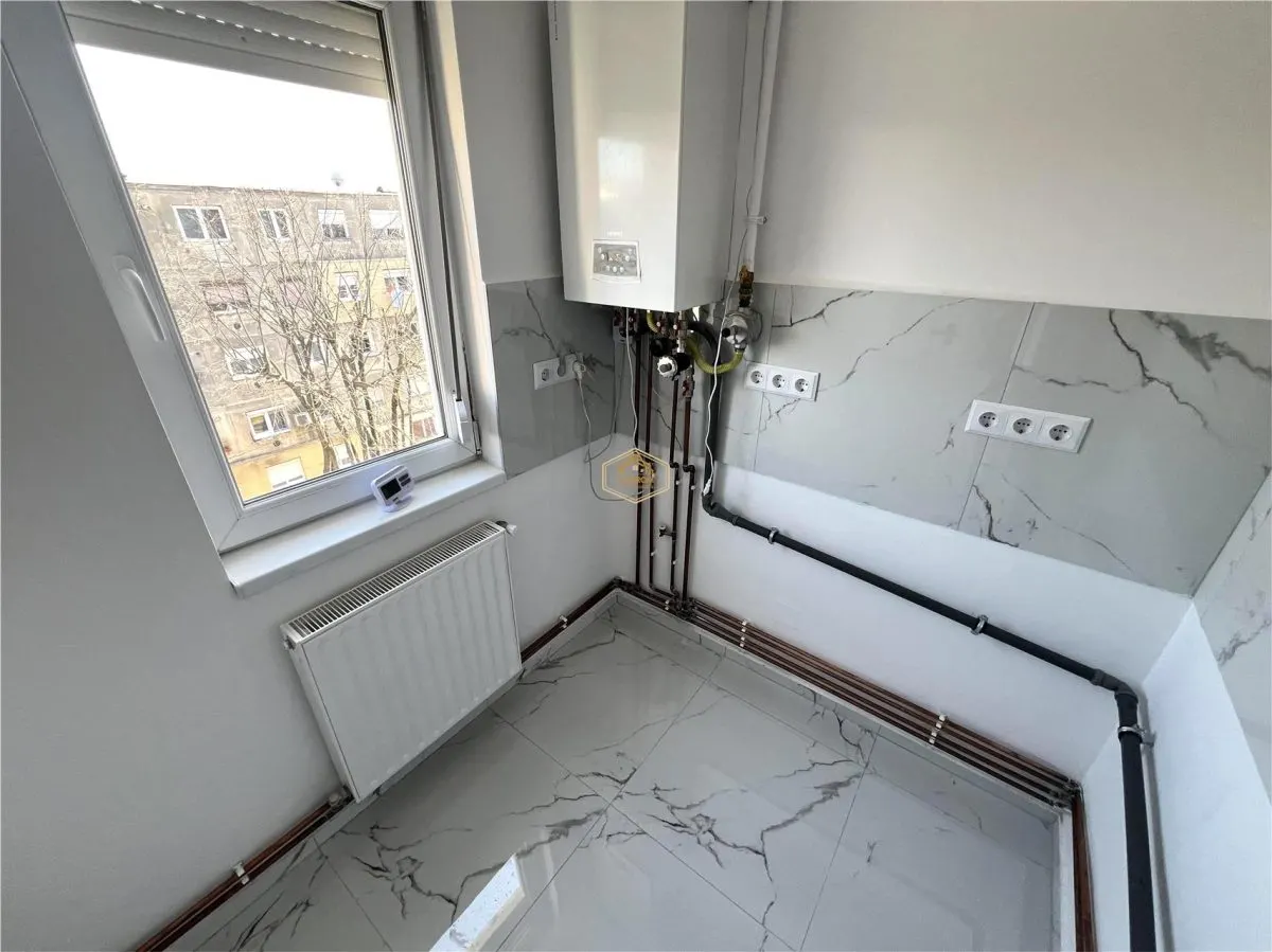 Apartament eficient, 3 camere, complet renovat - foto 11
