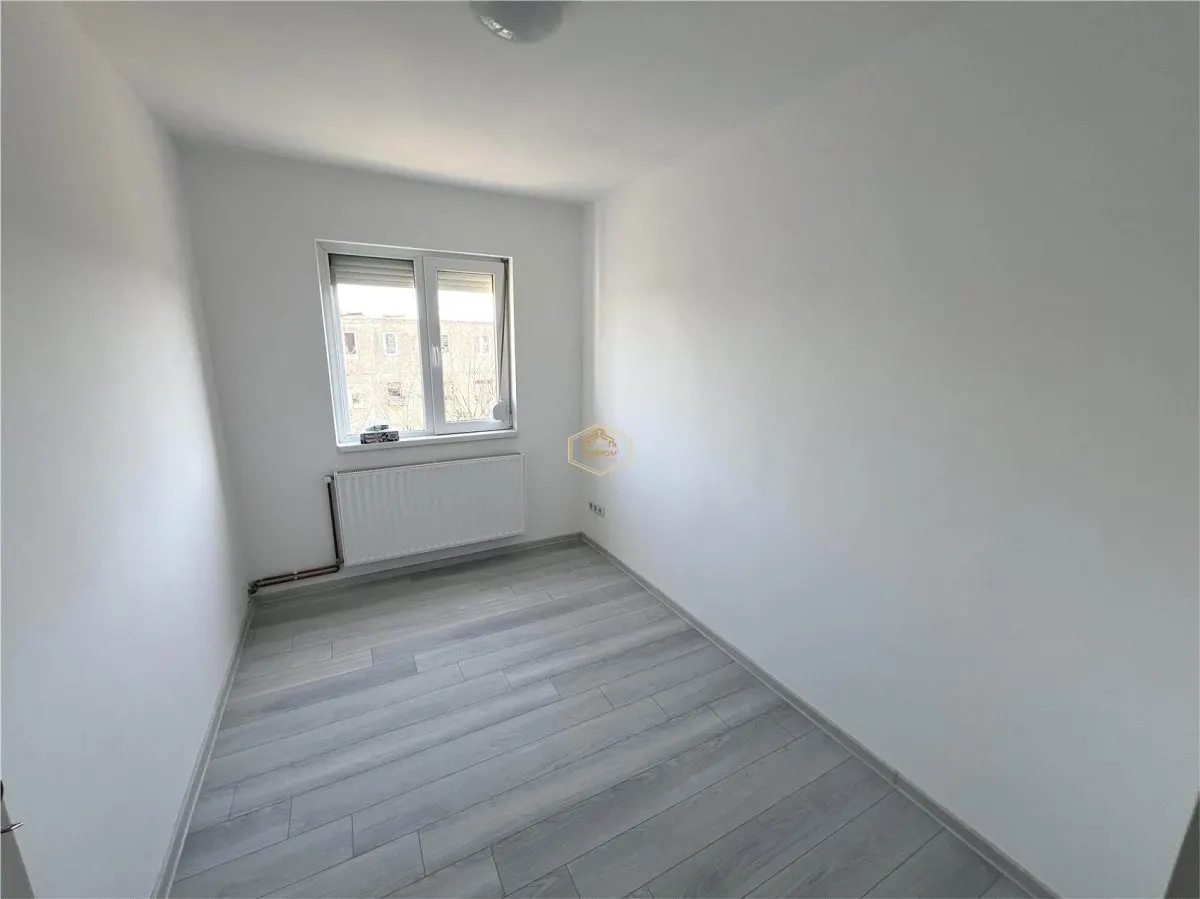 Apartament eficient, 3 camere, complet renovat - foto 7