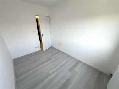 Apartament eficient, 3 camere, complet renovat - foto 9