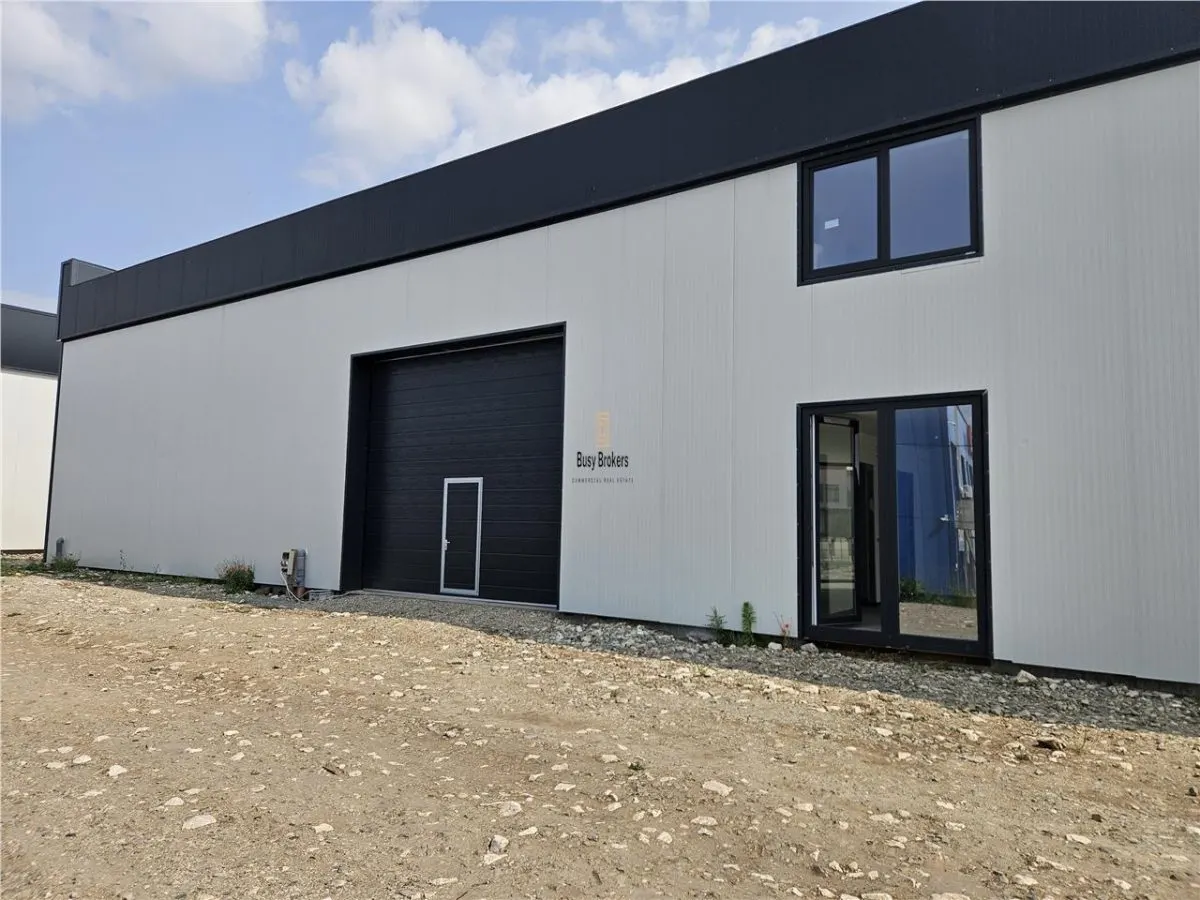 Spatiu 650 mp - Showroom Comercial - Depozitare - foto 11