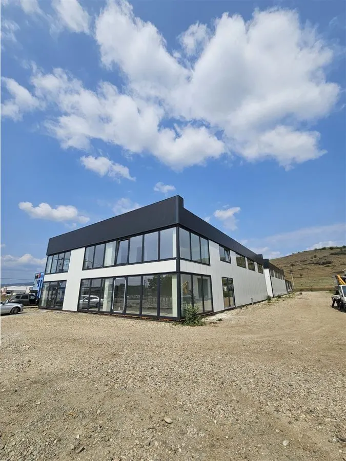 Spatiu 650 mp - Showroom Comercial - Depozitare - foto 16