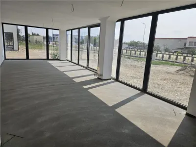 Spatiu 650 mp - Showroom Comercial - Depozitare - foto 10