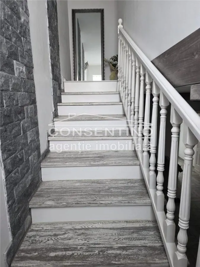 Se vinde imobil 2019 , zona Patriei , P+1 , mobilat si utilat - foto 3