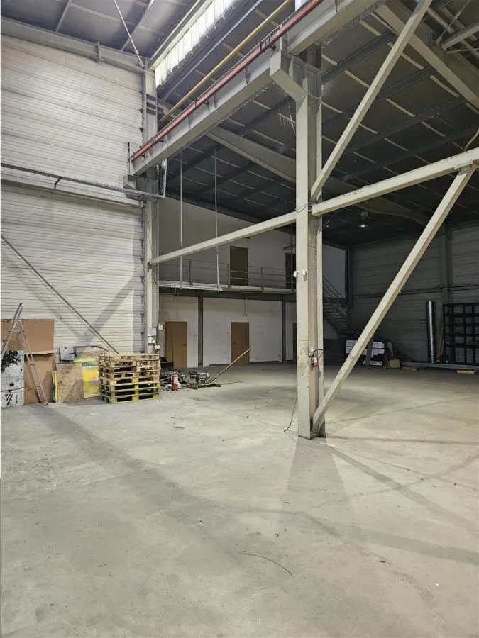 Proprietate Industriala - 2500 mp - Productie - Depozitare - Office - foto 23