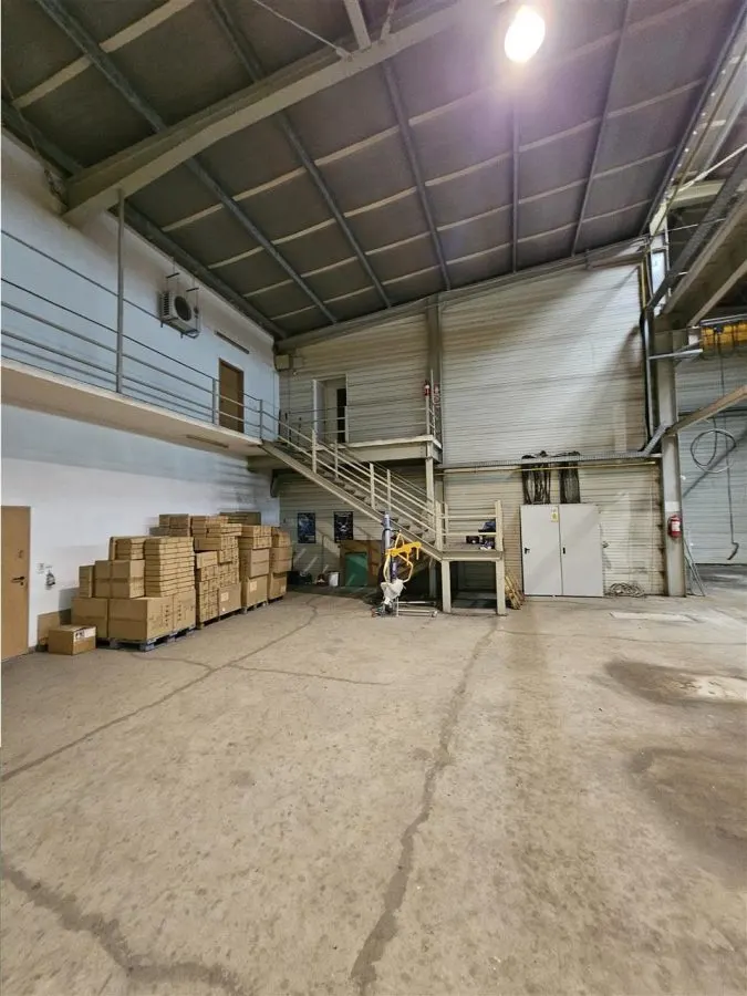 Proprietate Industriala - 2500 mp - Productie - Depozitare - Office - foto 10