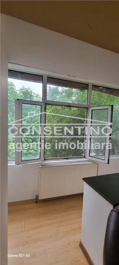 Se vinde imobil cu 3 camere pe str. Viitorului la etajul 1 , liber - foto 11