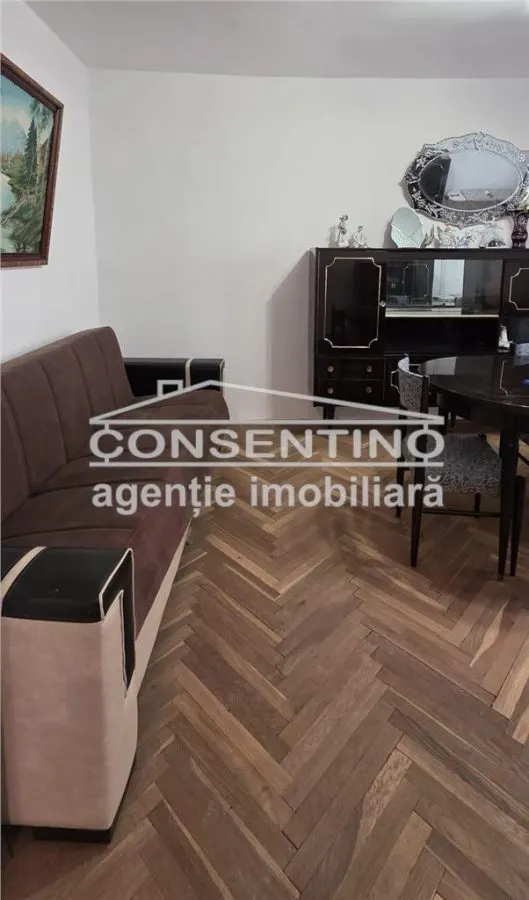 Se vinde imobil cu 3 camere , dec, etaj 3 , in cart.Micro 5 , liber - foto 6