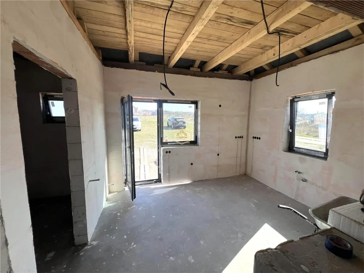 Casa Noua cu 3 camere in Viile Satu Mare | Teren 938 mp | Toate utilitatile - foto 13