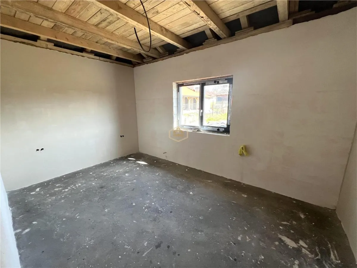 Casa Noua cu 3 camere in Viile Satu Mare | Teren 938 mp | Toate utilitatile - foto 9