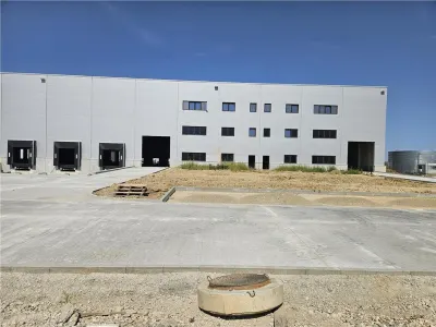 Spatiu Industrial - 3500 mp - Productie - Depozitare - Logistica - Distributie - foto 5