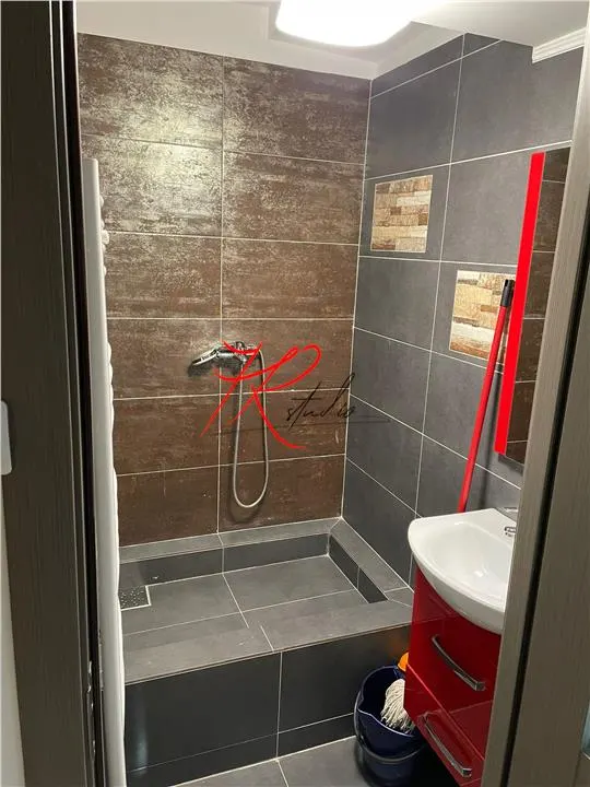 Vanzare apartament 3 camere mosilor, CT, mobilat,  lux - foto 13
