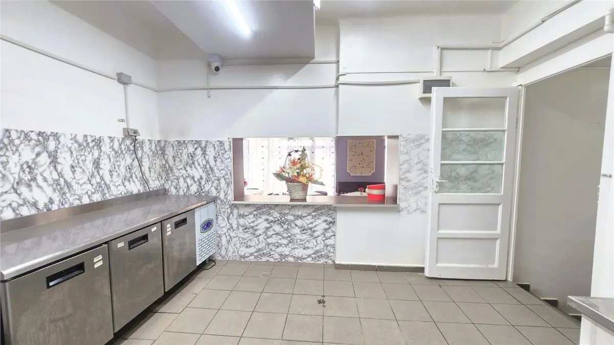 VIDEO | Spatiu comercial ULTRACENTRAL 106 mp + Subsol 105 mp | I.C.Bratianu - foto 8