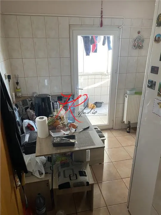 Vanzatre apartament 3 camere aviatiei - foto 4