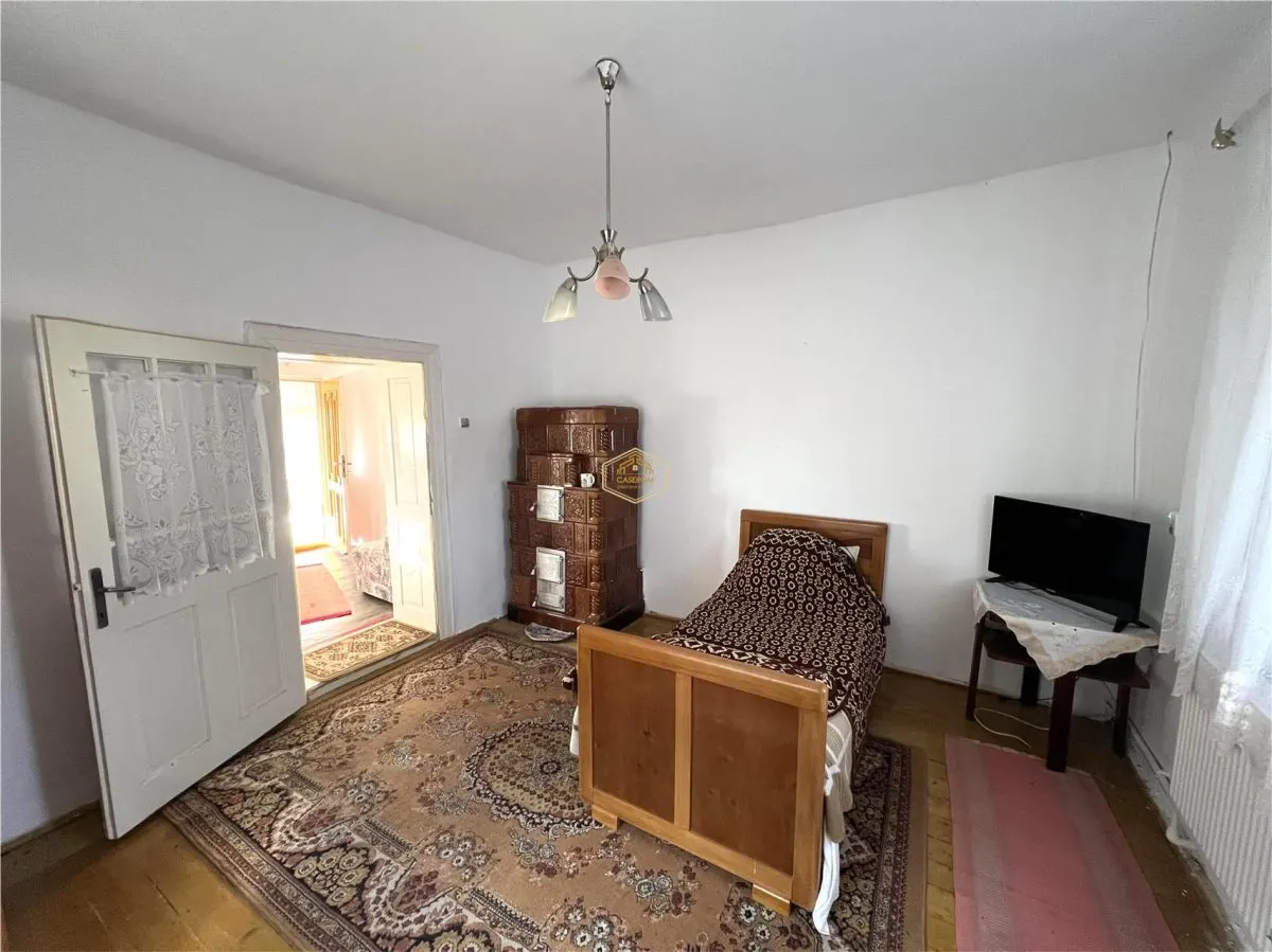 Casa traditionala cu 4 camere | Teren 3.122 mp | Dindestiu Mic - foto 9