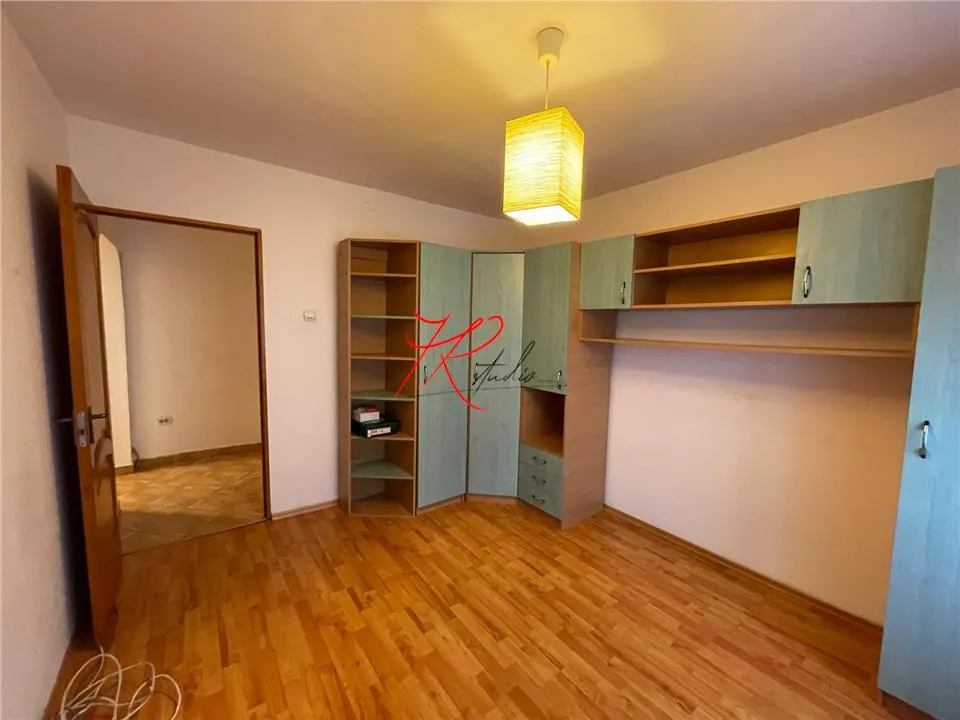 Vanzare apartament 3 camere Tei - foto 13