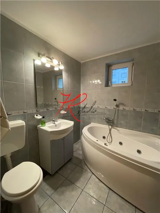 Vanzare apartament 3 camere Tei - foto 3