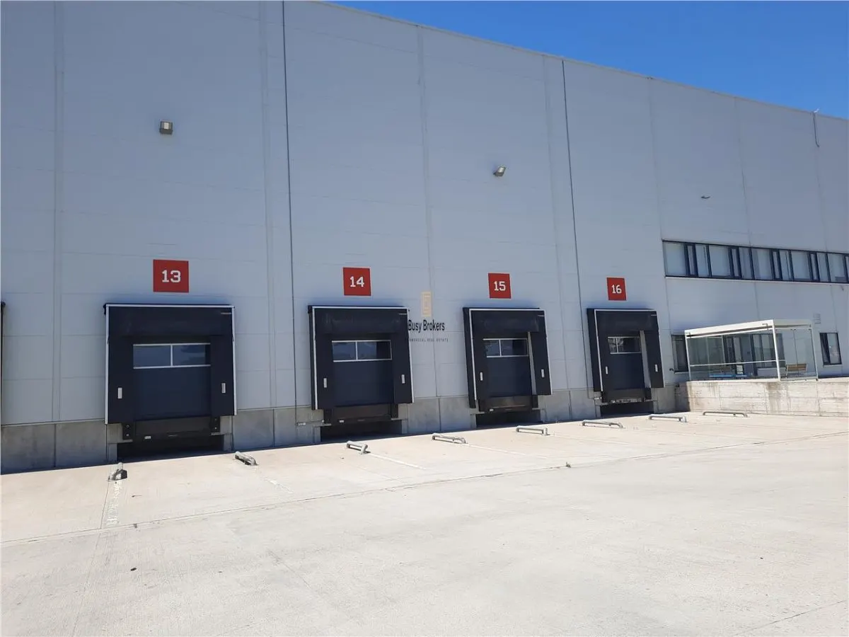 Spatiu Industrial - 4500 mp - Logistica - Productie - Depozitare - foto 8
