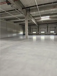 Spatiu Industrial - 1800 mp - Productie - Depozitare - Distributie - foto 6
