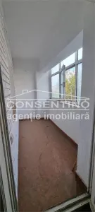 Se vinde imobil edificat in 1984 , cu 4 camere , etaj 2, liber ,Centru -Biserica Greci - foto 10