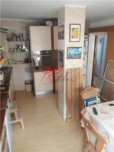 Vanzare apartament 3 camere Doamna Ghica - cu centrala - foto 6