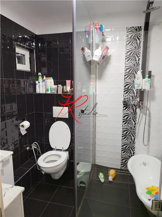 Vanzare aaprtament 2 camere Plumbuita - renovat si mobilat - foto 4