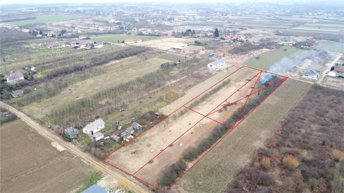 Trei parcele cu proiect de casa + utilitati | Viile Satu Mare - foto 5