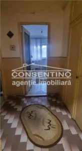 Se vinde apartament cu 2 camere confort1 , liber , cart . Micro XIV - foto 3