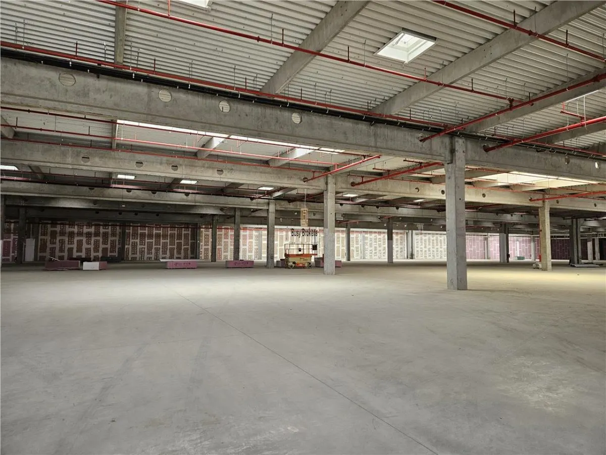 Spatiu Industrial - 1500 mp - Productie - Depozitare - Distributie - foto 1