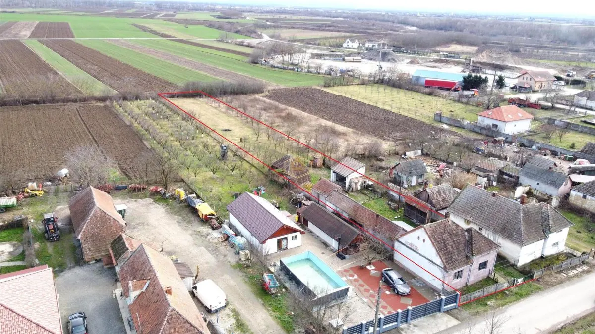 Casa cu 3 camere in Berindan | Teren 1.850 mp, aproape de oras - foto 3
