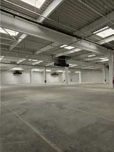 Spatiu Industrial - 4000 mp - Productie - Depozitare - Distributie - foto 5