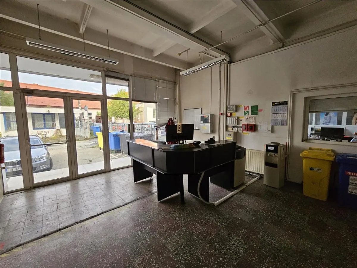 Spatiu Industrial - 2000 mp - Productie - Depozitare - Office - foto 7