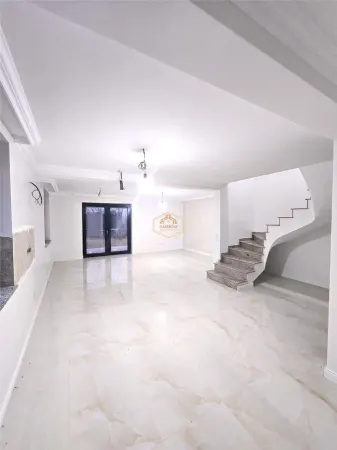 Casă 4 camere Satu Mare - poza 3