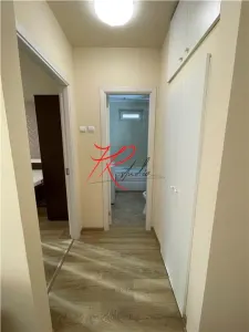 Vanzare apartament 2 camere Obor - renovat si mobilat - foto 13