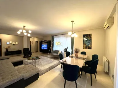 Apartament cu 3 camere | Zona premium, aproape de Centru - Satu Mare