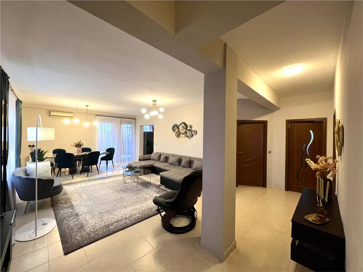 Apartament cu 3 camere | Zona premium, aproape de Centru - foto 2