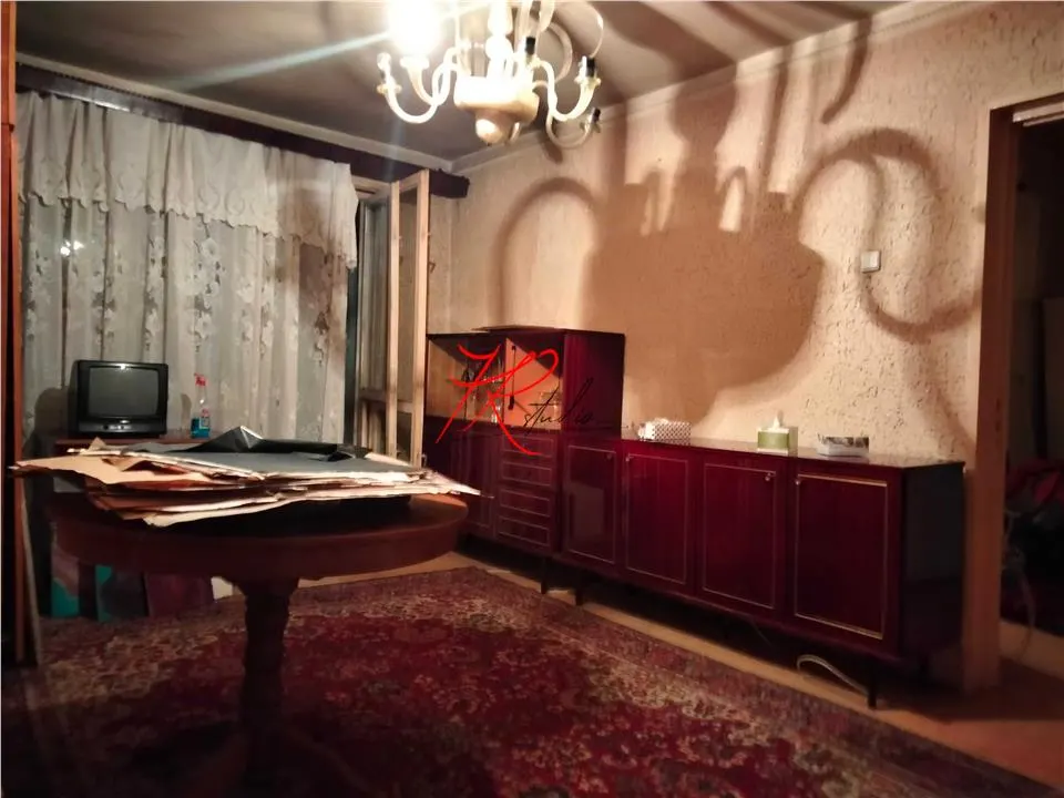 Vanzare apartament 2 camere Teiul Doamnei -Colentina - foto 1