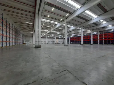 Spatii Industriale - 10000 mp - Logistica - Productie - Depozitare - Distributie - foto 13