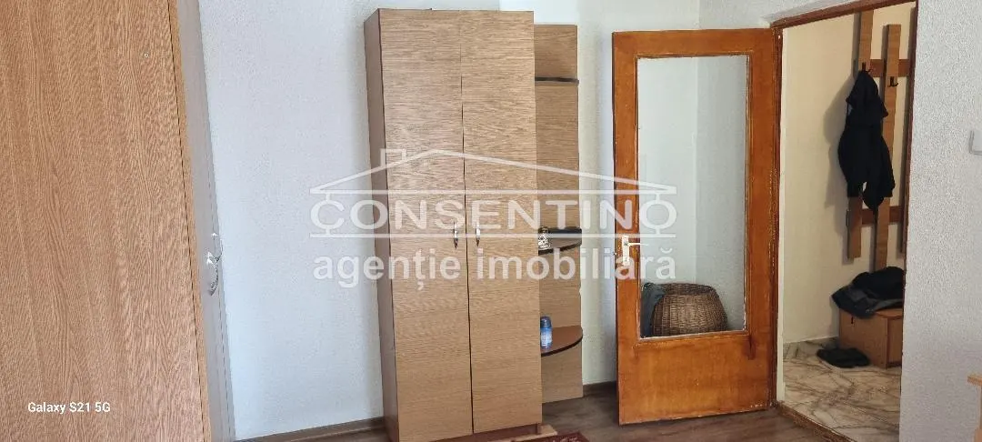 Garsoniera, centru -OMV, libera,  41900 euro - foto 1