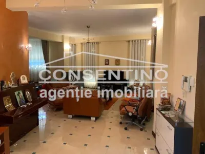 Vila D+P+E1+M , zona Centrala - foto 3