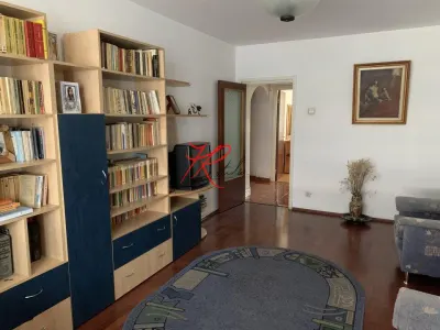 Vanzare apartament 3 camere Obor - foto 4