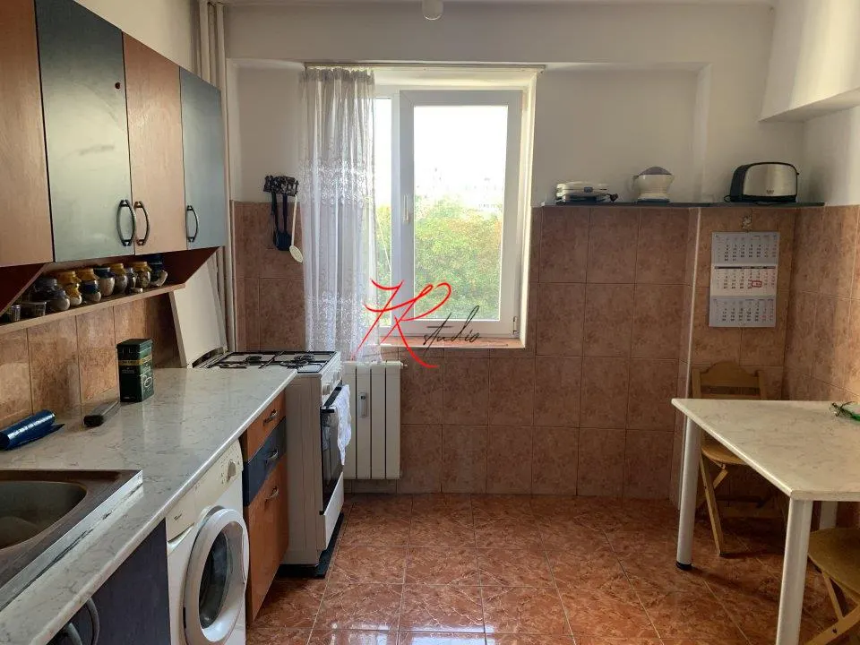Vanzare apartament 3 camere Obor - foto 7