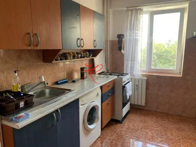 Vanzare apartament 3 camere Obor - foto 8