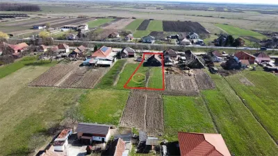 Teren intravilan 1.400 mp, ideal pentru constructia unei case - foto 5