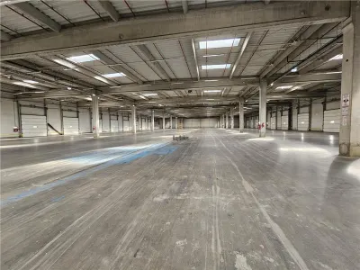 Spatiu Industrial - 1500 mp - Depozitare - Distributie - foto 2