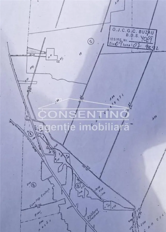 TEREN  zona Frasinu - foto 1