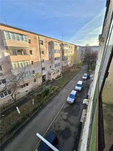 Etaj 3 | Apartament cu 3 camere in Micro 16 - Aurora - foto 3
